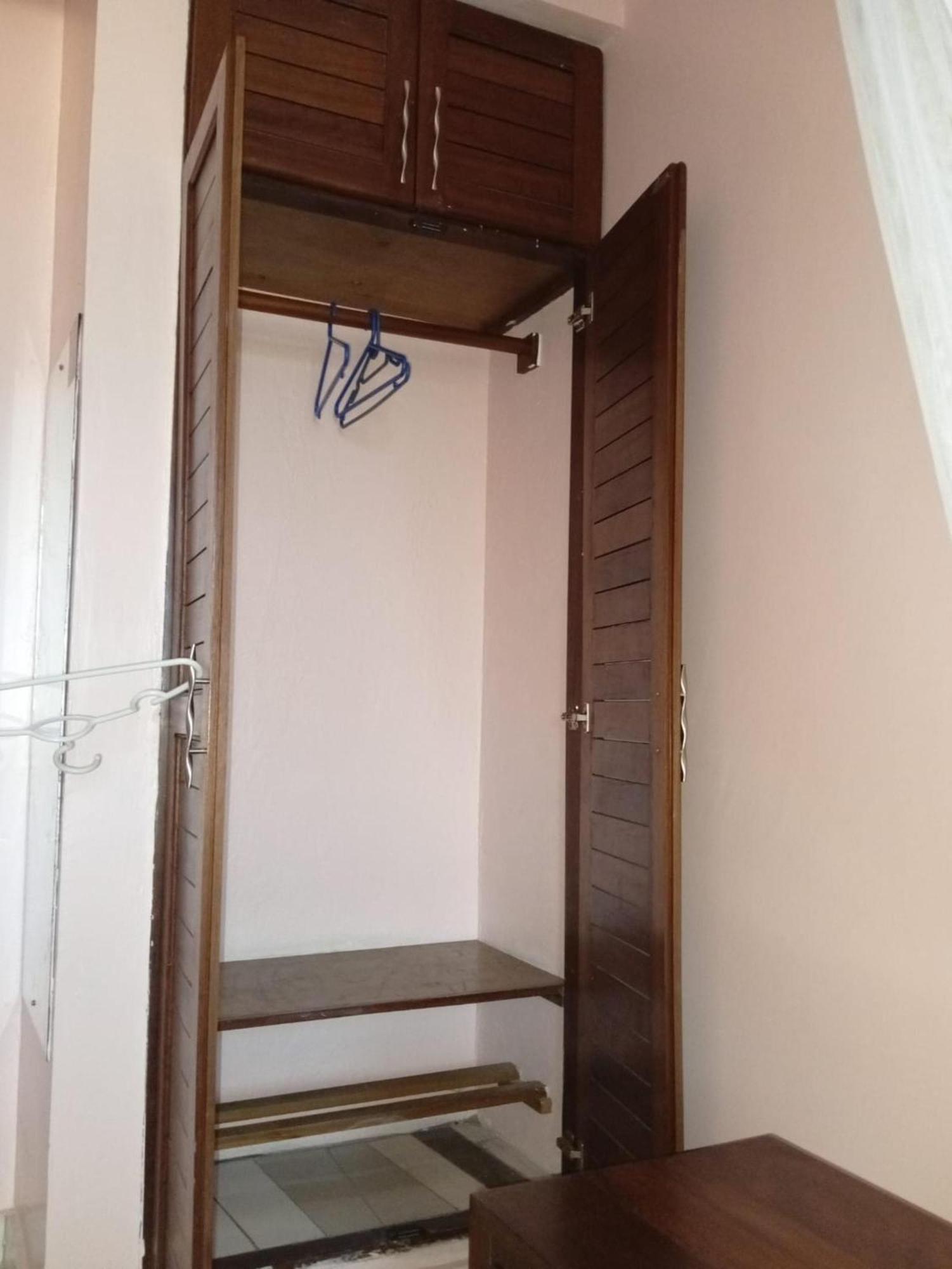 Checkpoint Inn Hotel, Mombasa Ngoại thất bức ảnh