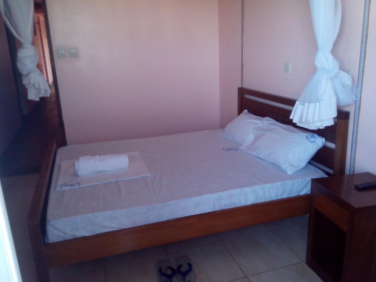 Checkpoint Inn Hotel, Mombasa Ngoại thất bức ảnh